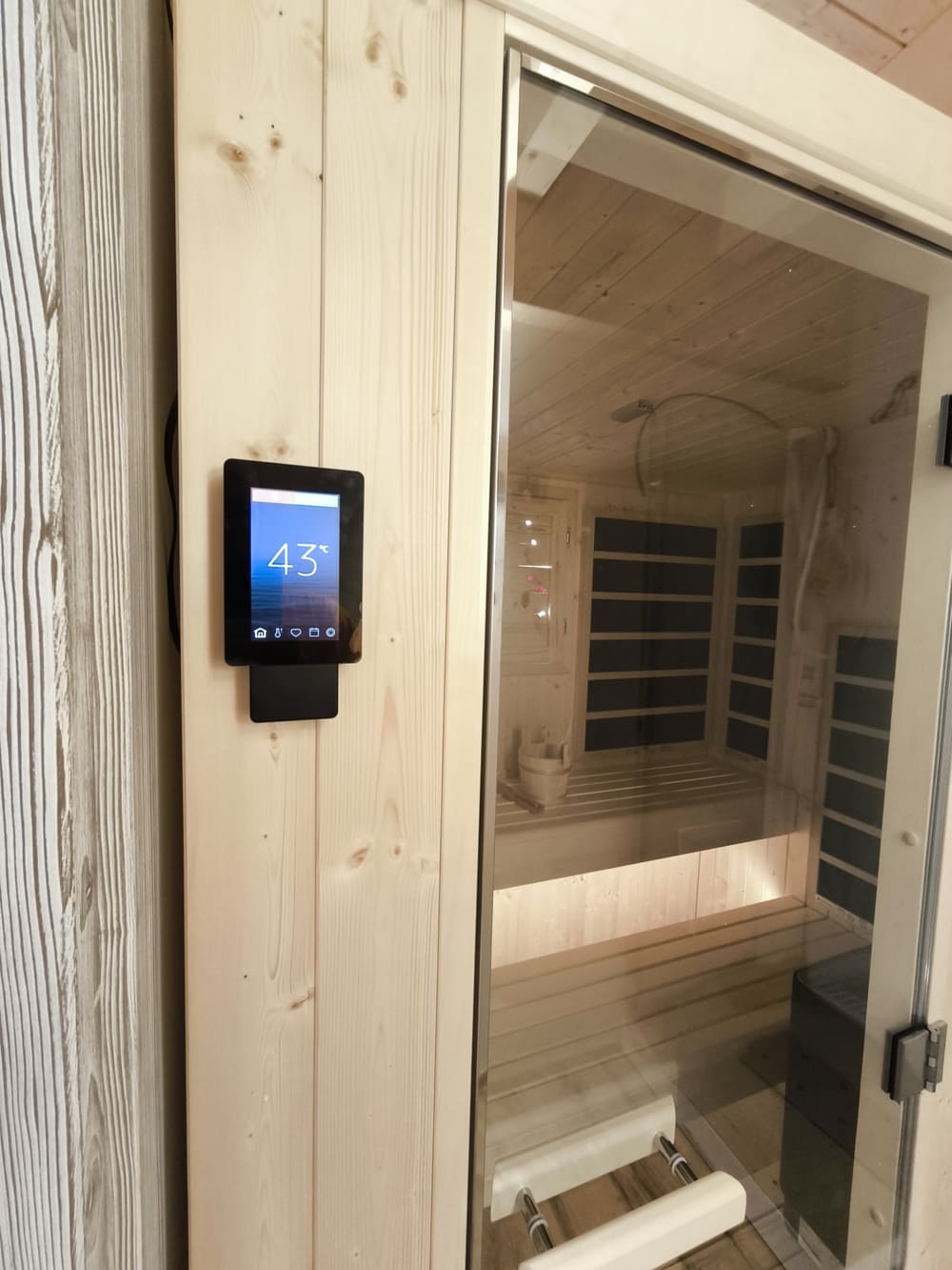 sauna finlandese ed infrarossi combinata